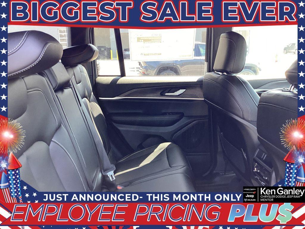 new 2025 Jeep Grand Cherokee car, priced at $42,436