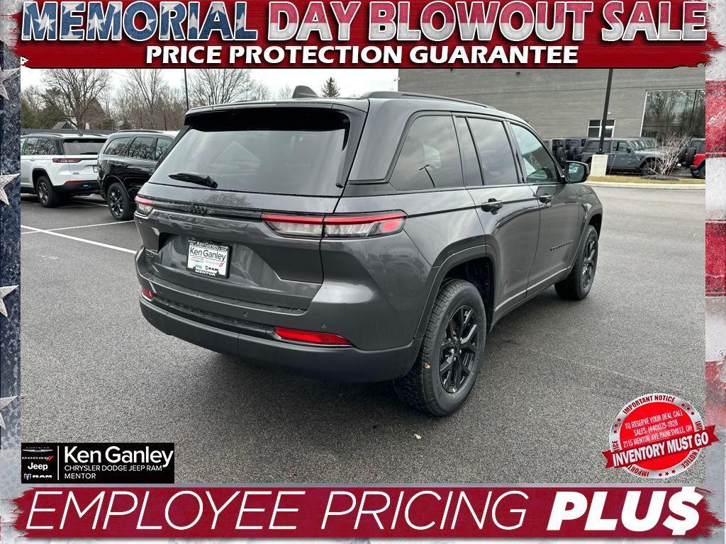 new 2025 Jeep Grand Cherokee car, priced at $42,250