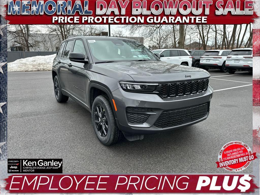 new 2025 Jeep Grand Cherokee car, priced at $42,250