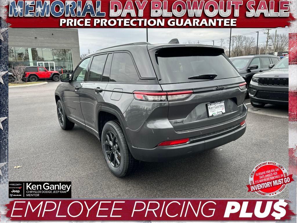 new 2025 Jeep Grand Cherokee car, priced at $42,250