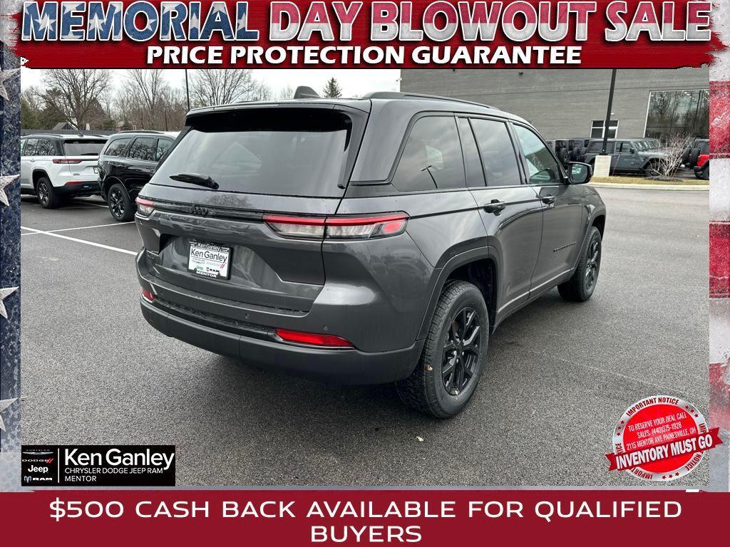 new 2025 Jeep Grand Cherokee car, priced at $42,250