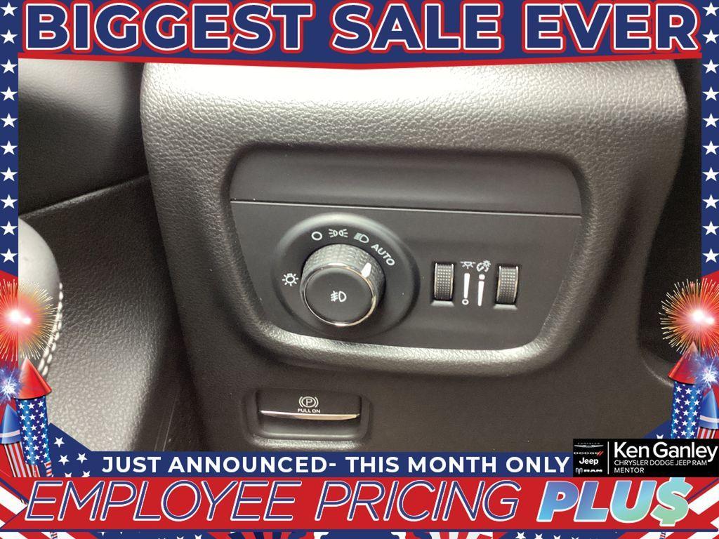 new 2025 Jeep Grand Cherokee L car, priced at $44,436
