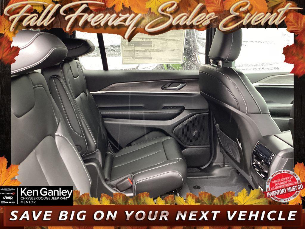 new 2025 Jeep Grand Cherokee L car, priced at $42,036