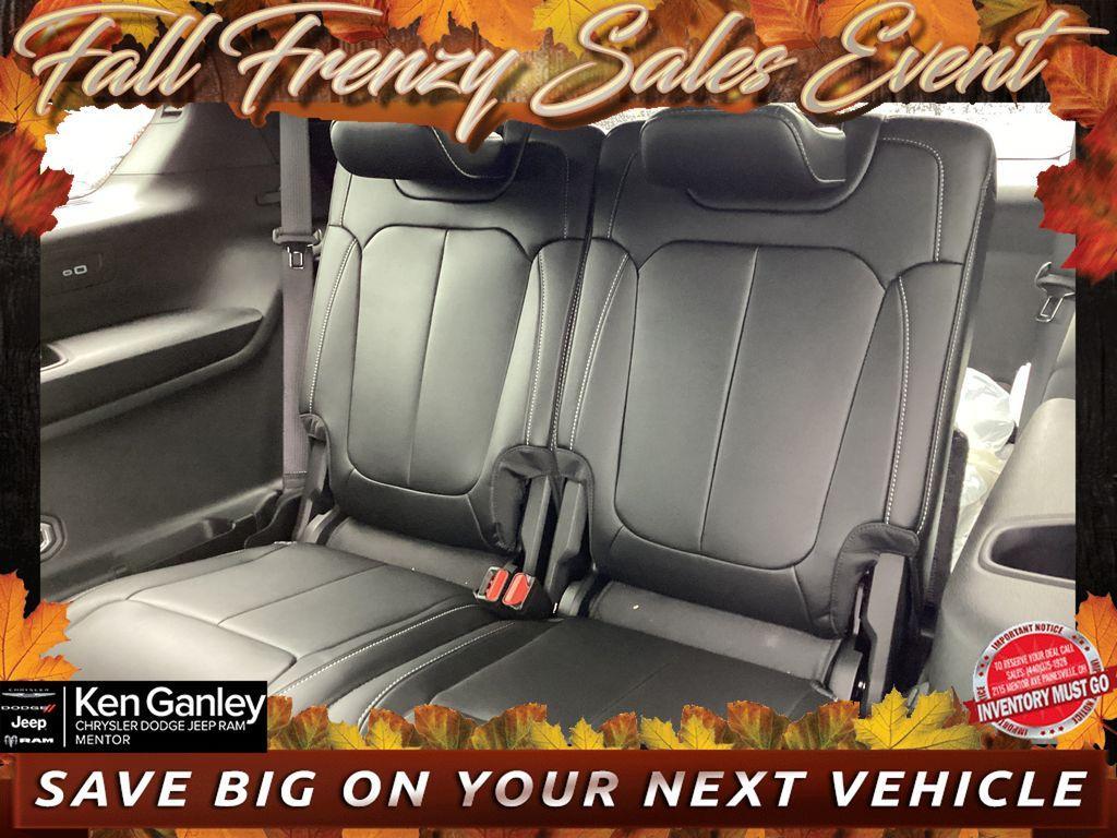 new 2025 Jeep Grand Cherokee L car, priced at $42,036