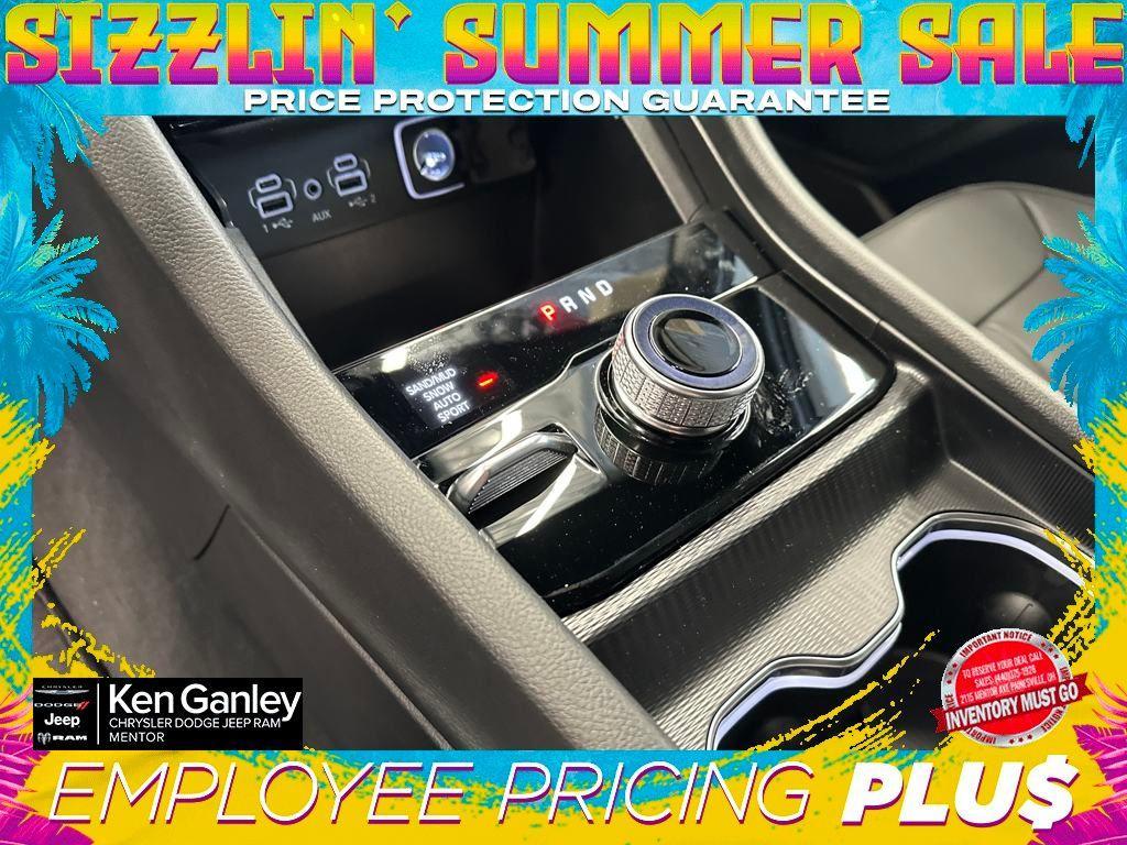 new 2025 Jeep Grand Cherokee L car, priced at $43,641