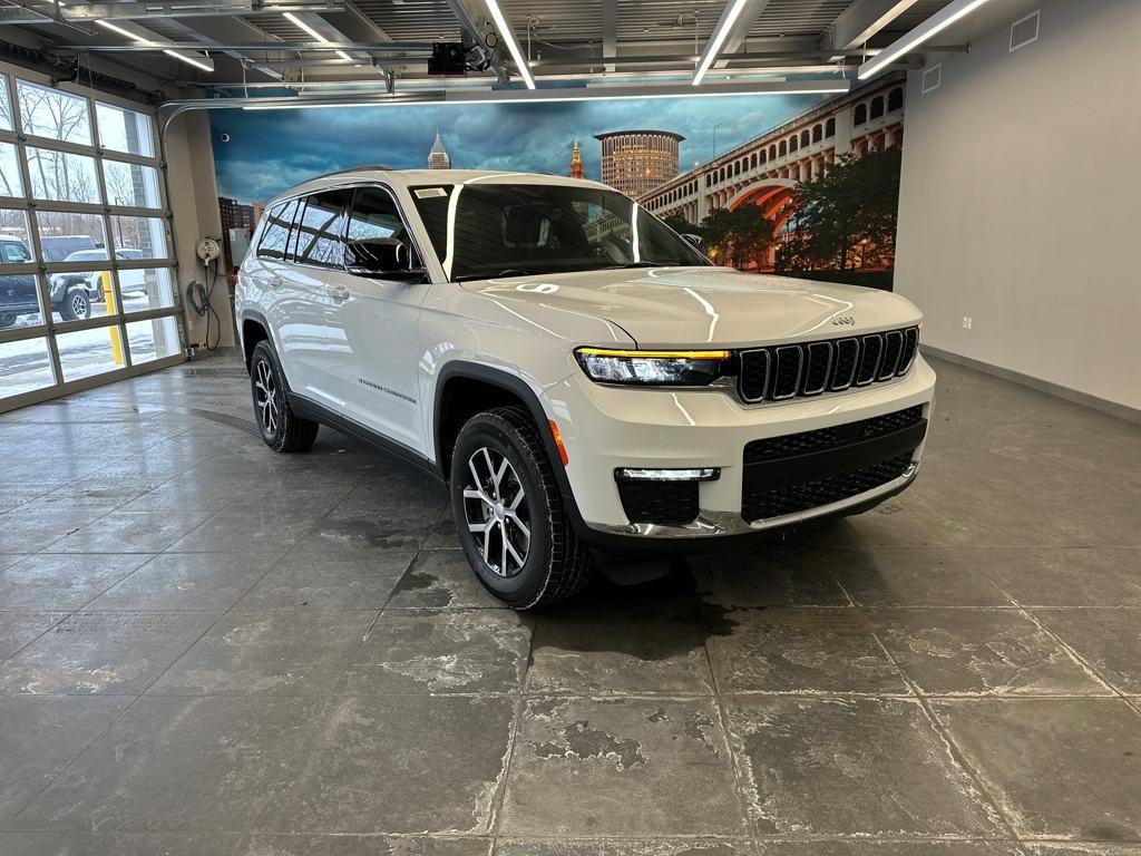 new 2025 Jeep Grand Cherokee L car, priced at $46,200