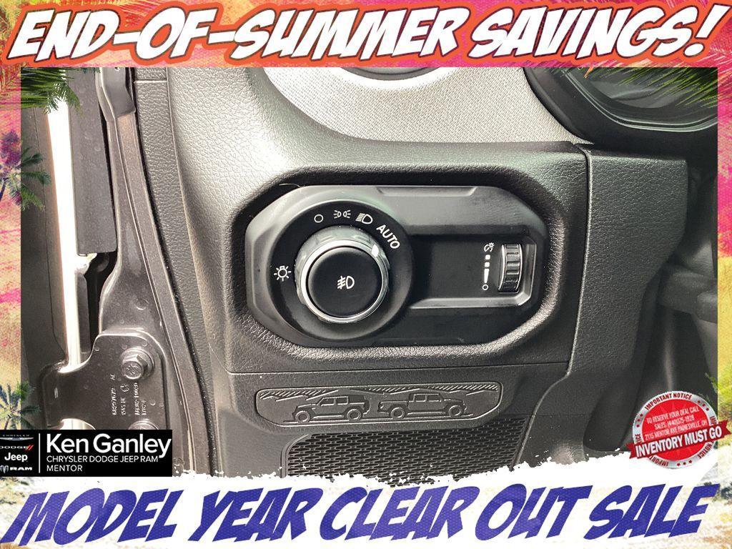new 2025 Jeep Wrangler car, priced at $47,790