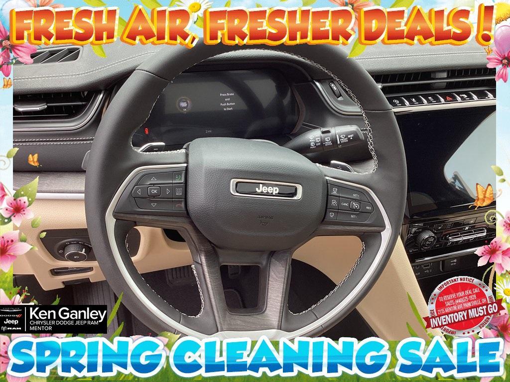 new 2025 Jeep Grand Cherokee car, priced at $43,396