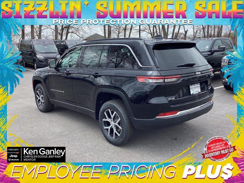 new 2025 Jeep Grand Cherokee car, priced at $44,951