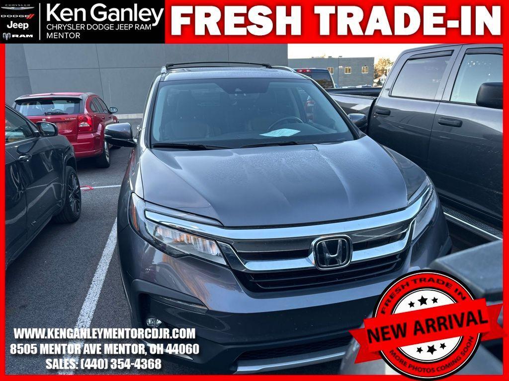 used 2022 Honda Pilot car, priced at $35,500