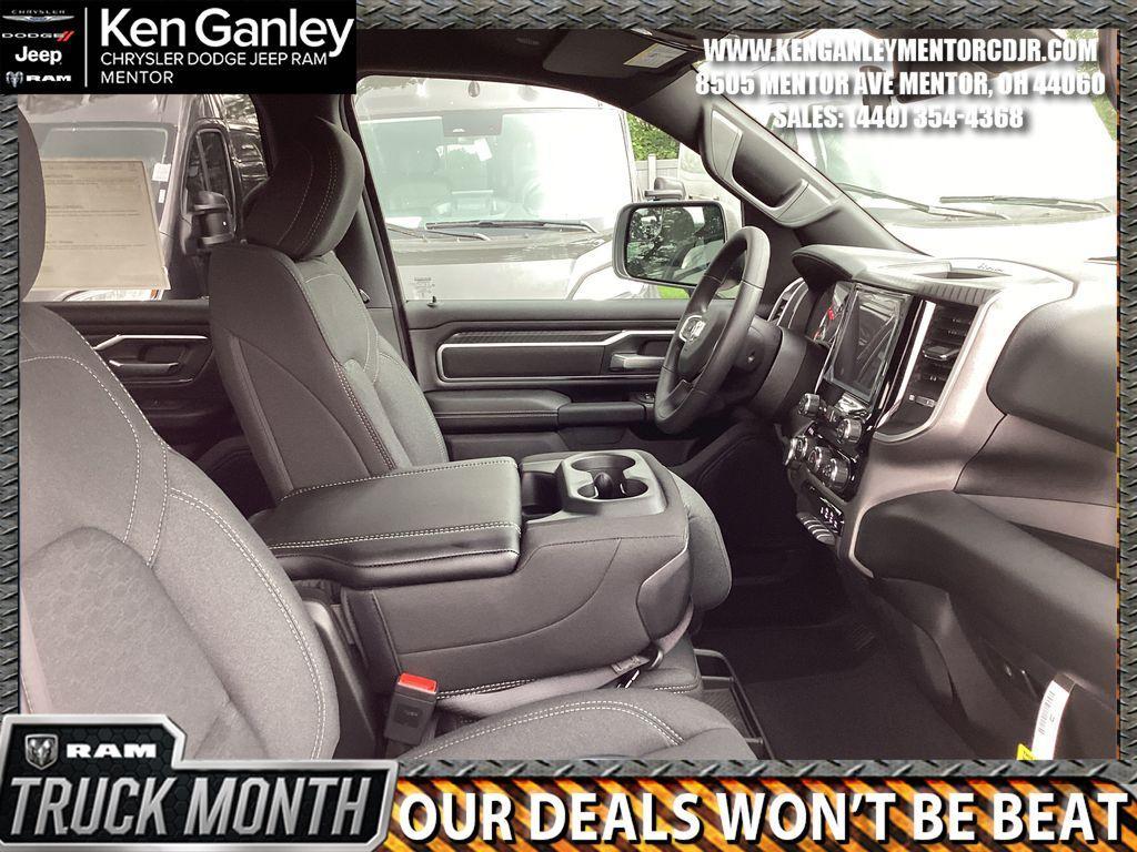 new 2025 Ram 1500 car, priced at $44,303