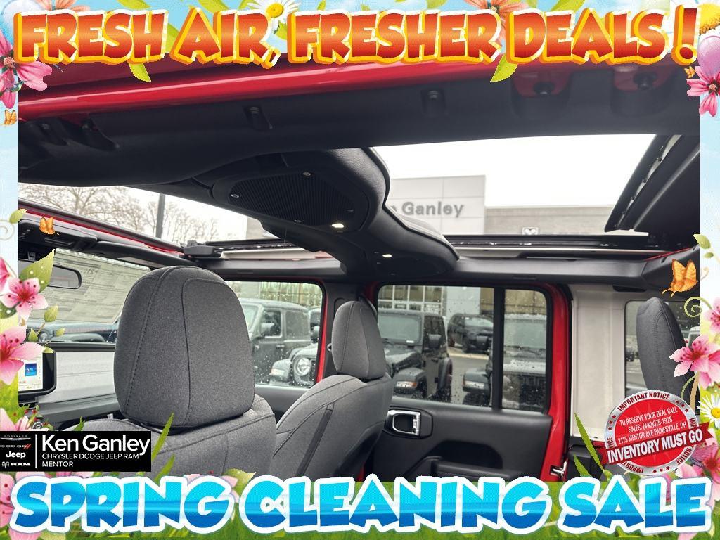 new 2025 Jeep Wrangler car, priced at $48,079