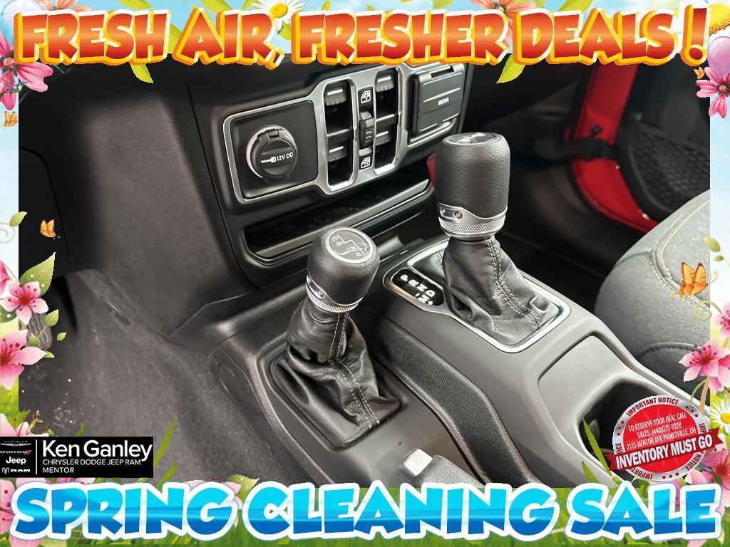 new 2025 Jeep Wrangler car, priced at $48,079