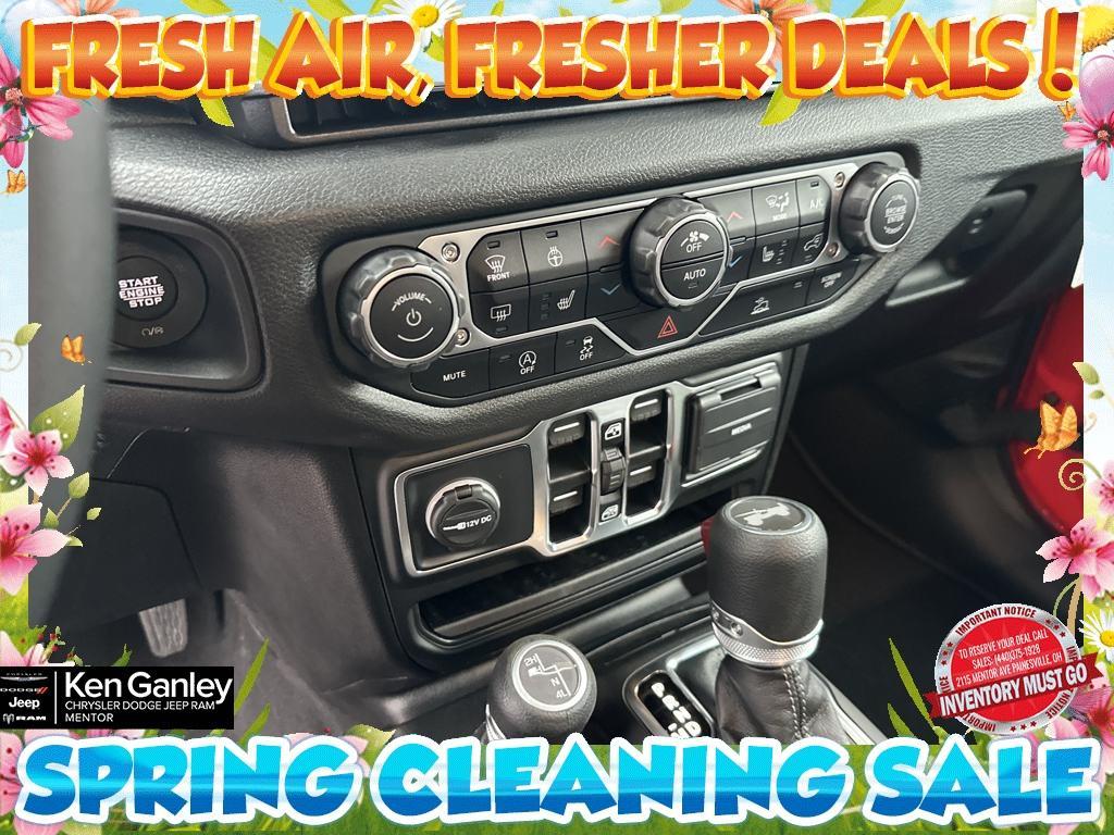 new 2025 Jeep Wrangler car, priced at $48,079