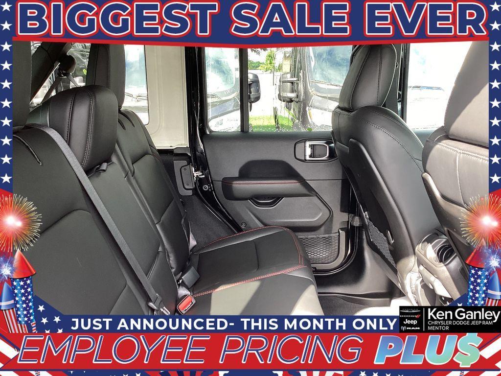new 2025 Jeep Wrangler car, priced at $57,393