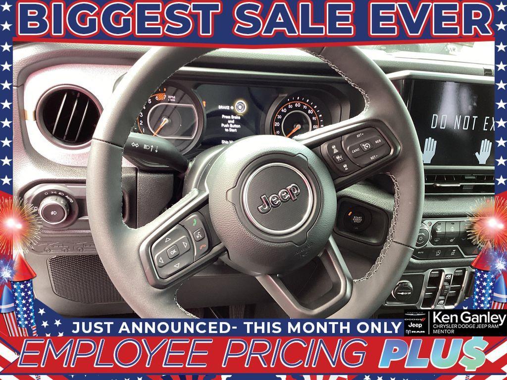new 2025 Jeep Wrangler car, priced at $43,593