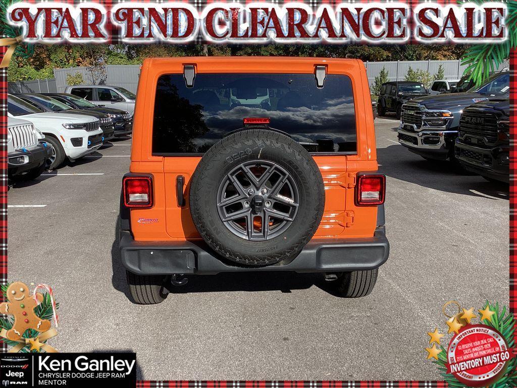 new 2025 Jeep Wrangler car, priced at $47,845