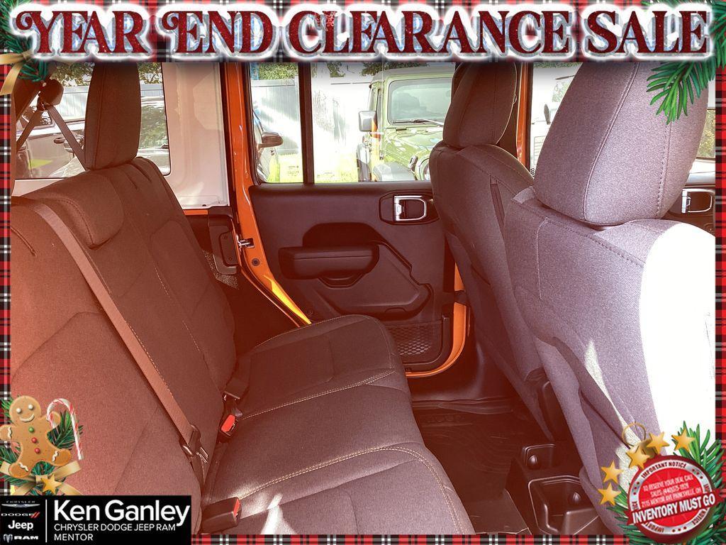 new 2025 Jeep Wrangler car, priced at $47,845