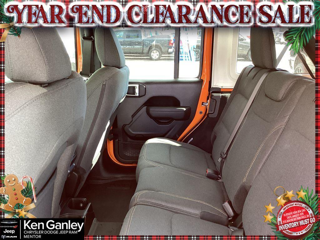 new 2025 Jeep Wrangler car, priced at $47,845