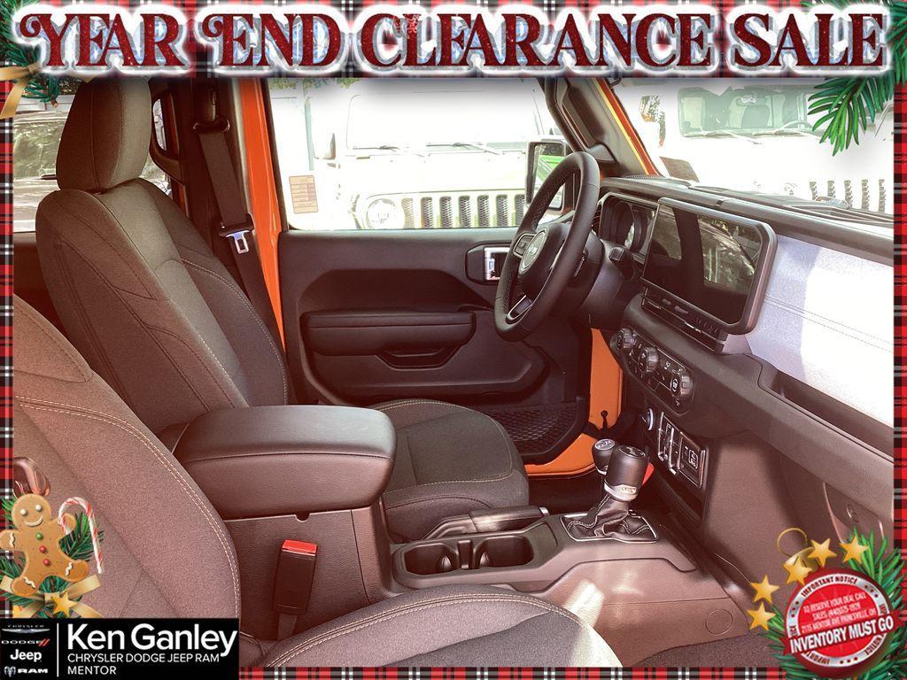 new 2025 Jeep Wrangler car, priced at $47,845