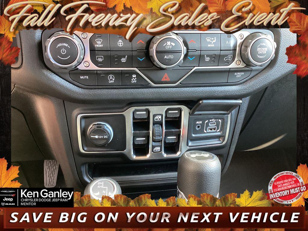 new 2025 Jeep Wrangler car, priced at $48,688