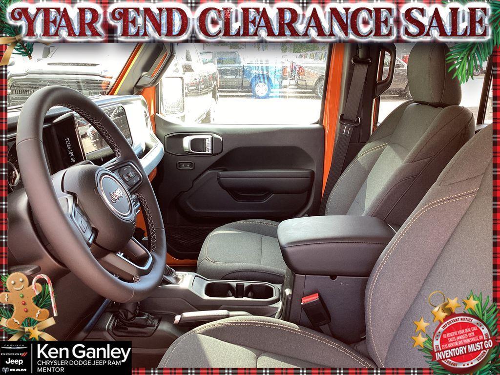 new 2025 Jeep Wrangler car, priced at $47,845