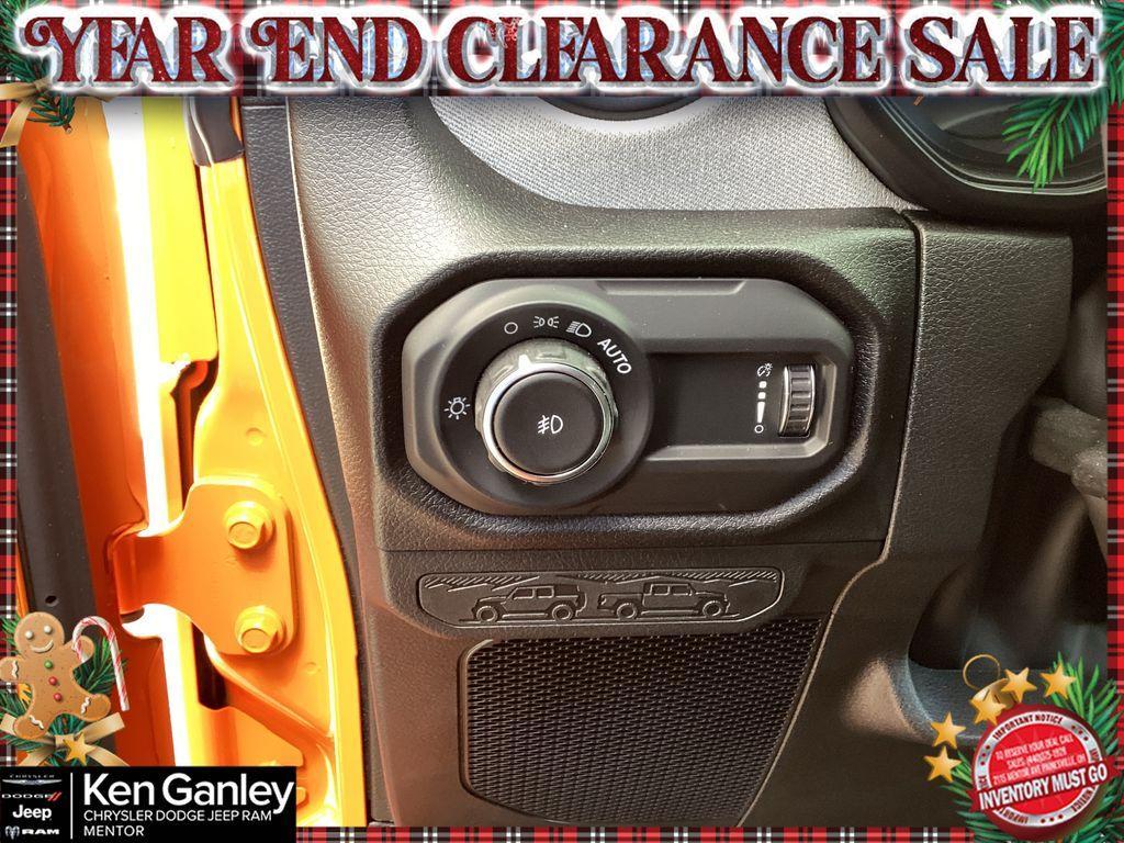 new 2025 Jeep Wrangler car, priced at $47,845