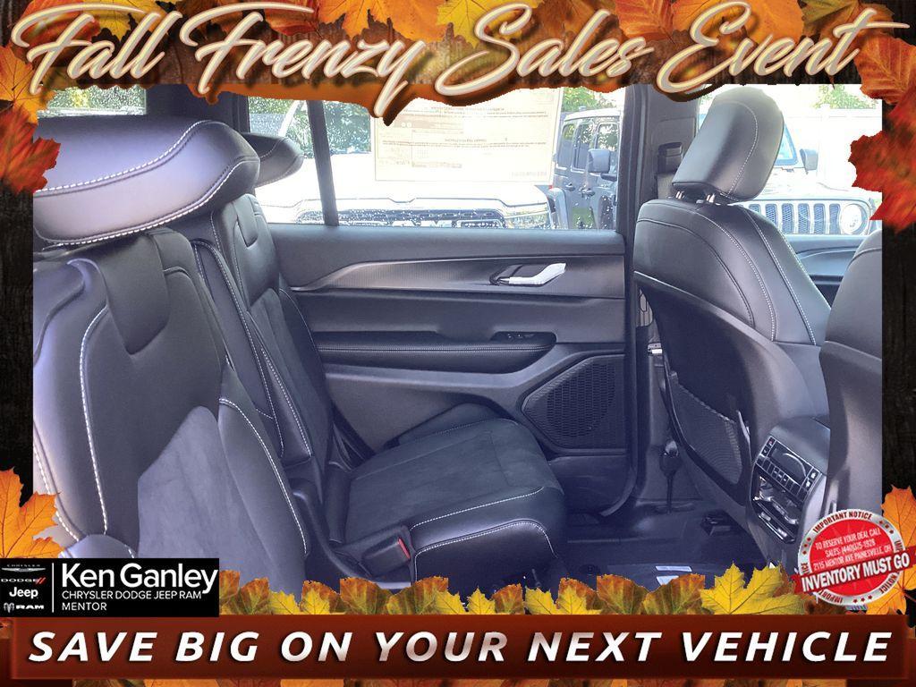 new 2025 Jeep Grand Cherokee L car, priced at $41,557