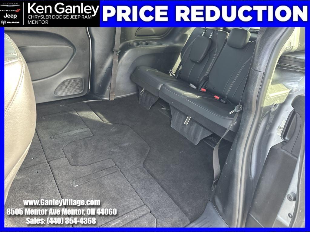 used 2021 Chrysler Pacifica car, priced at $23,887