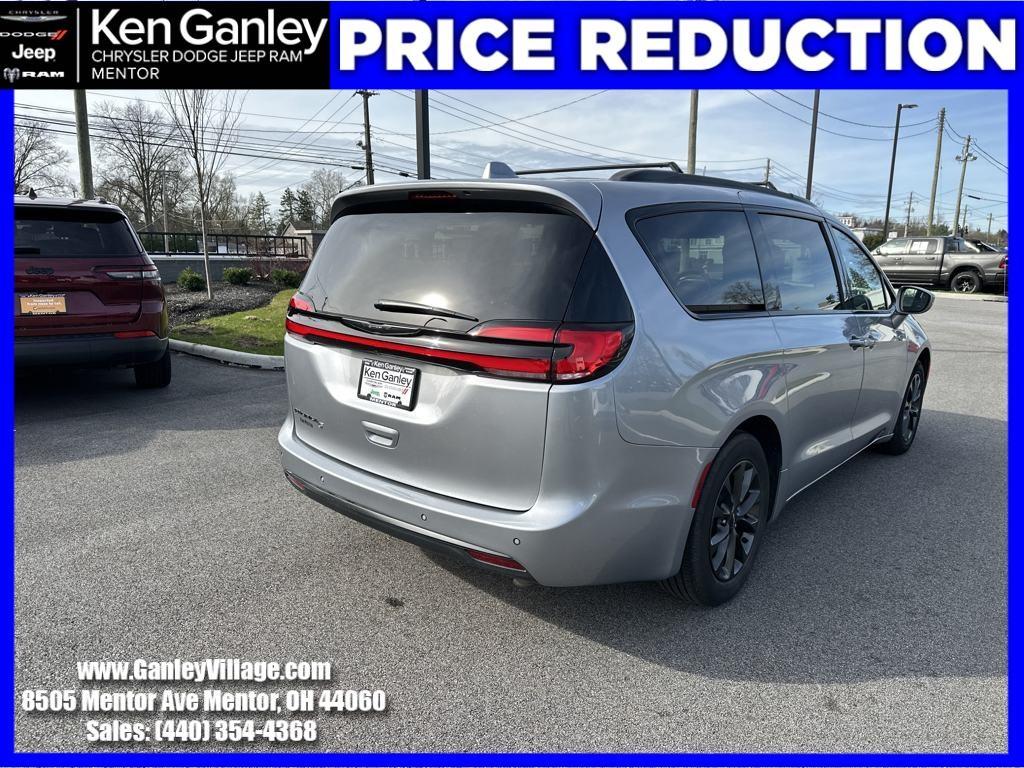 used 2021 Chrysler Pacifica car, priced at $23,887
