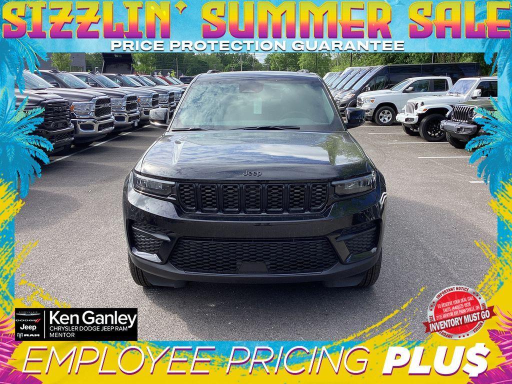 new 2025 Jeep Grand Cherokee car, priced at $41,255