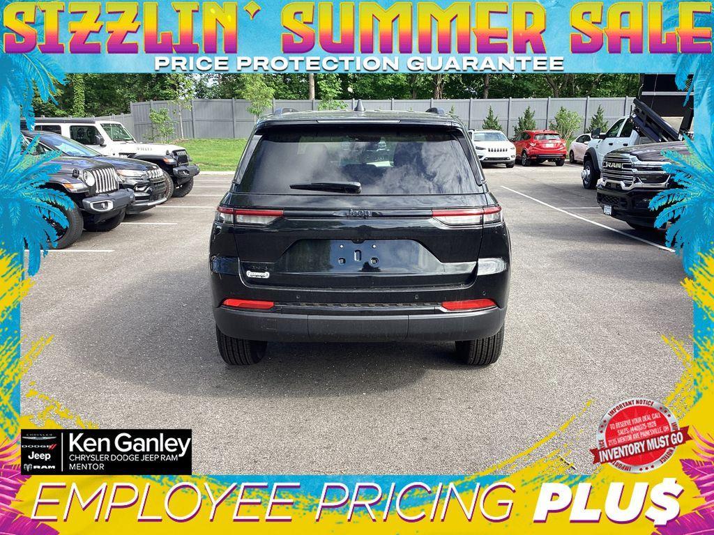 new 2025 Jeep Grand Cherokee car, priced at $41,255
