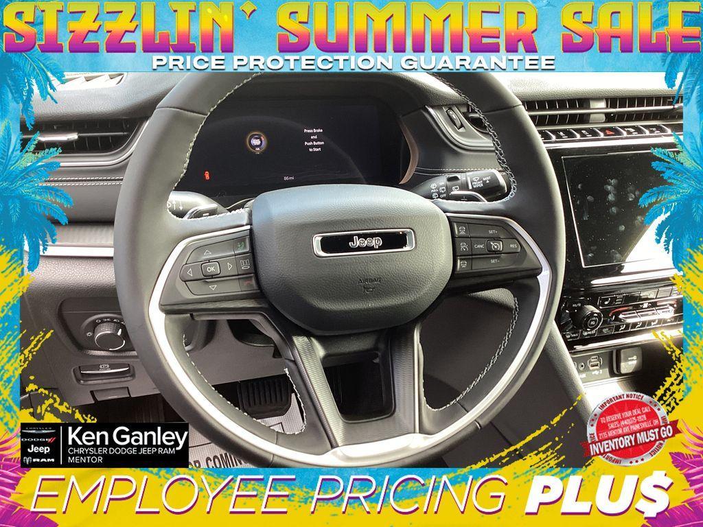 new 2025 Jeep Grand Cherokee car, priced at $41,255