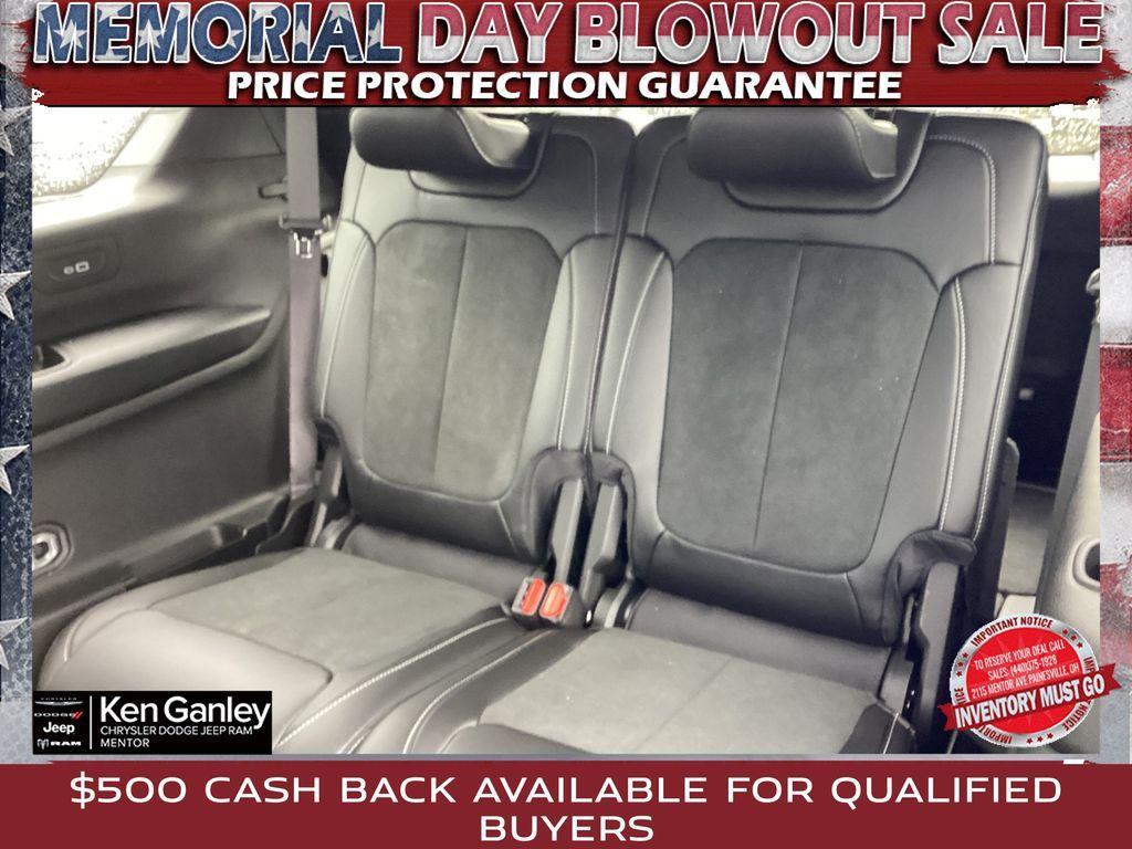 new 2025 Jeep Grand Cherokee L car, priced at $42,857