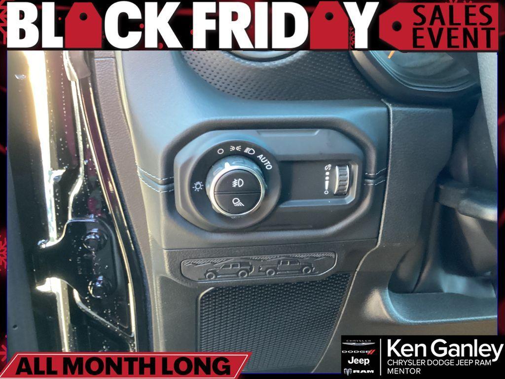 new 2025 Jeep Gladiator car, priced at $48,741