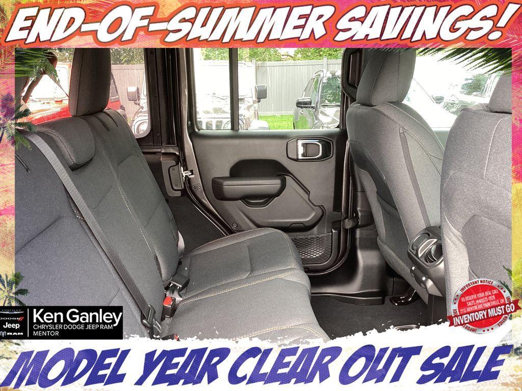 new 2025 Jeep Wrangler car, priced at $45,995