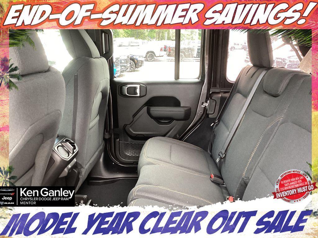 new 2025 Jeep Wrangler car, priced at $45,995