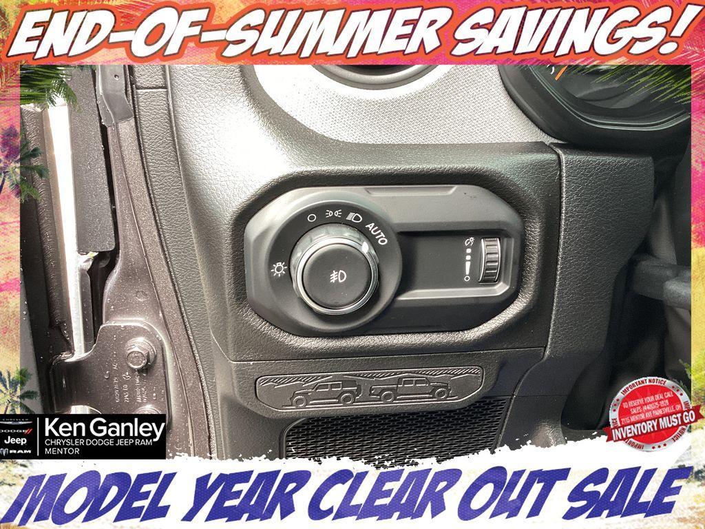 new 2025 Jeep Wrangler car, priced at $45,995