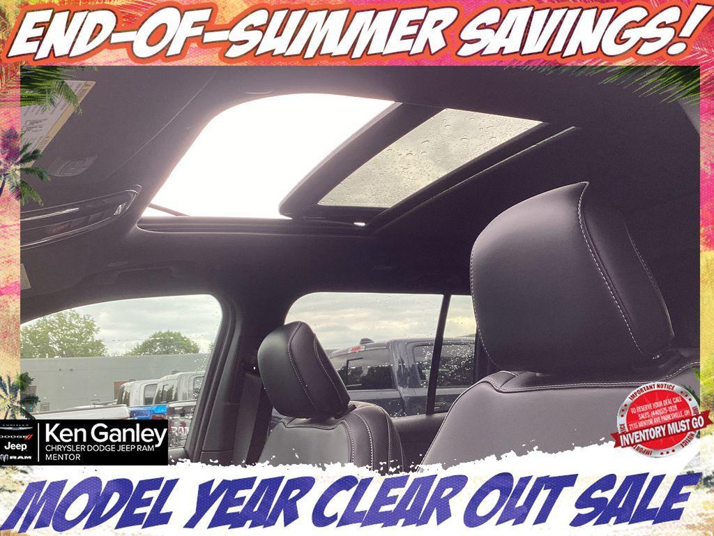 new 2025 Jeep Grand Cherokee car, priced at $47,571