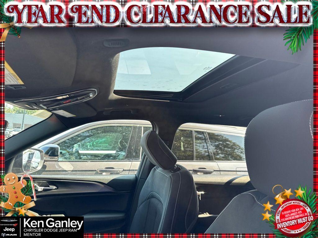 new 2025 Jeep Grand Cherokee L car, priced at $43,420