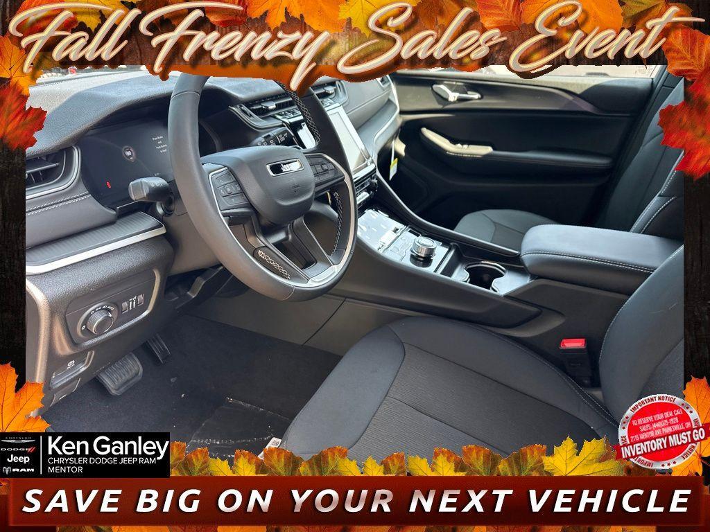 new 2025 Jeep Grand Cherokee L car, priced at $41,225