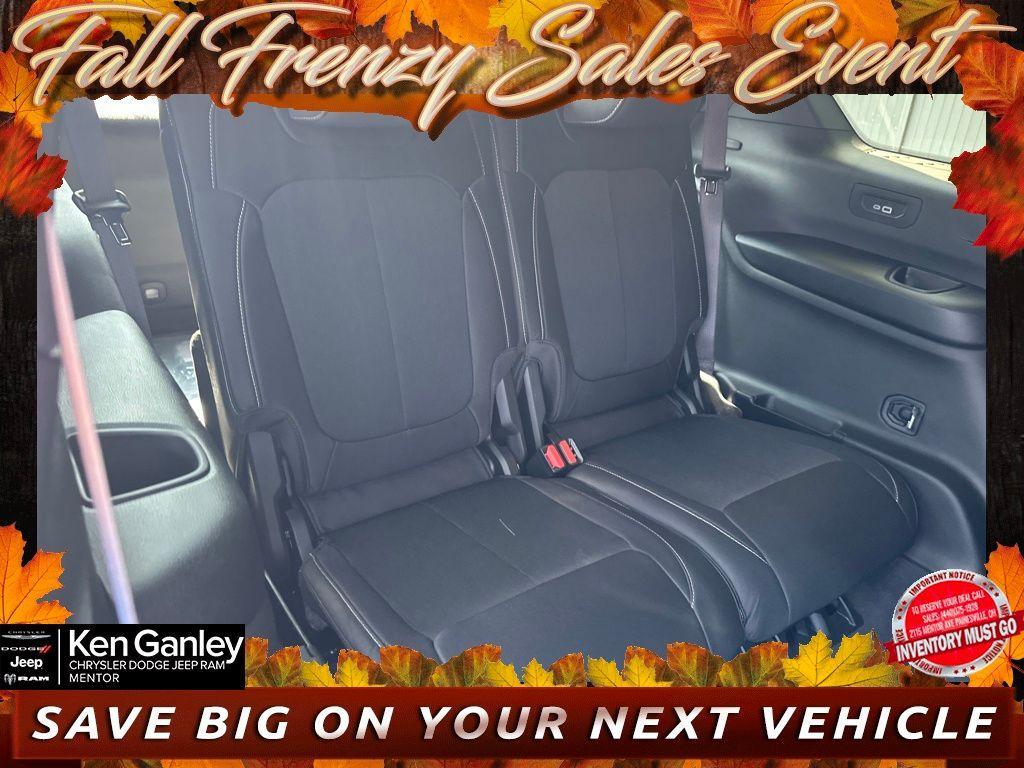 new 2025 Jeep Grand Cherokee L car, priced at $41,225