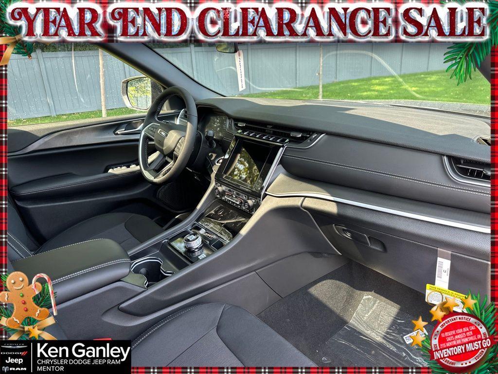 new 2025 Jeep Grand Cherokee L car, priced at $43,420