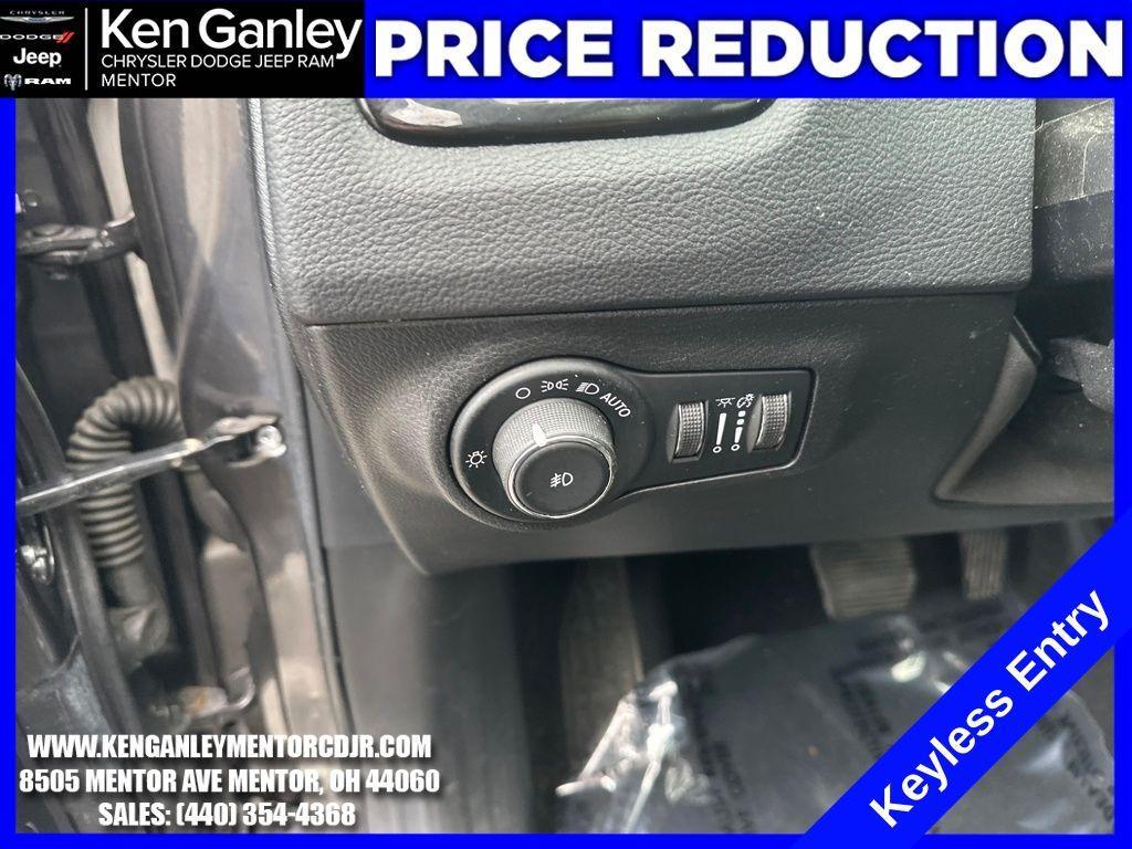 used 2020 Jeep Compass car, priced at $15,897