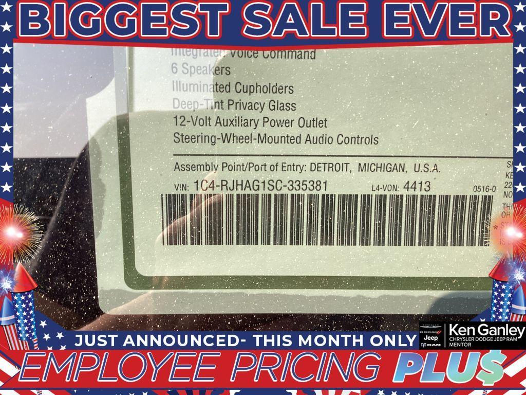 new 2025 Jeep Grand Cherokee car, priced at $40,955