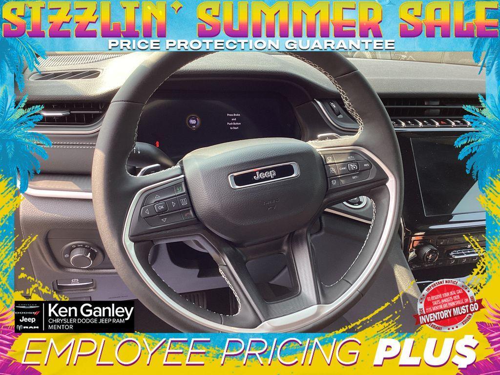 new 2025 Jeep Grand Cherokee car, priced at $40,955