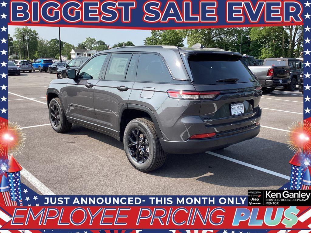 new 2025 Jeep Grand Cherokee car, priced at $40,955