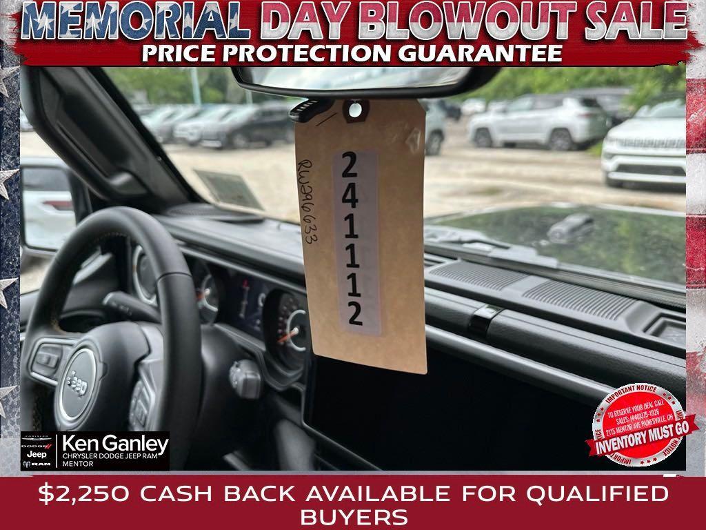 new 2024 Jeep Wrangler car, priced at $39,598