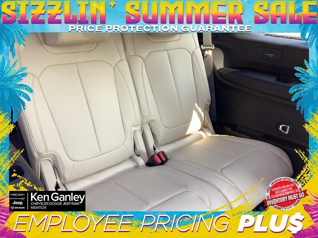 new 2025 Jeep Grand Cherokee L car, priced at $52,346