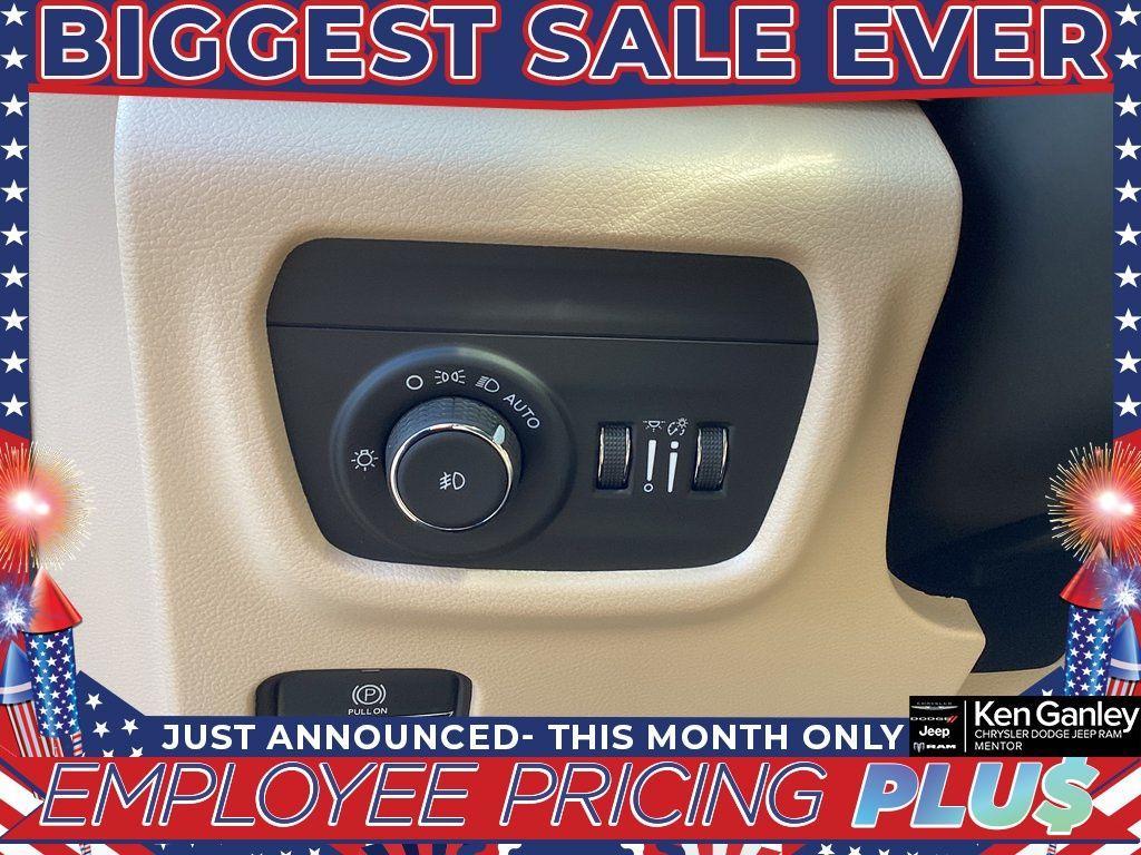 new 2025 Jeep Grand Cherokee L car, priced at $52,346